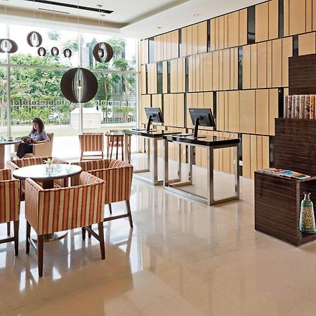 Fairfield by Marriott Lucknow Hotell Exteriör bild