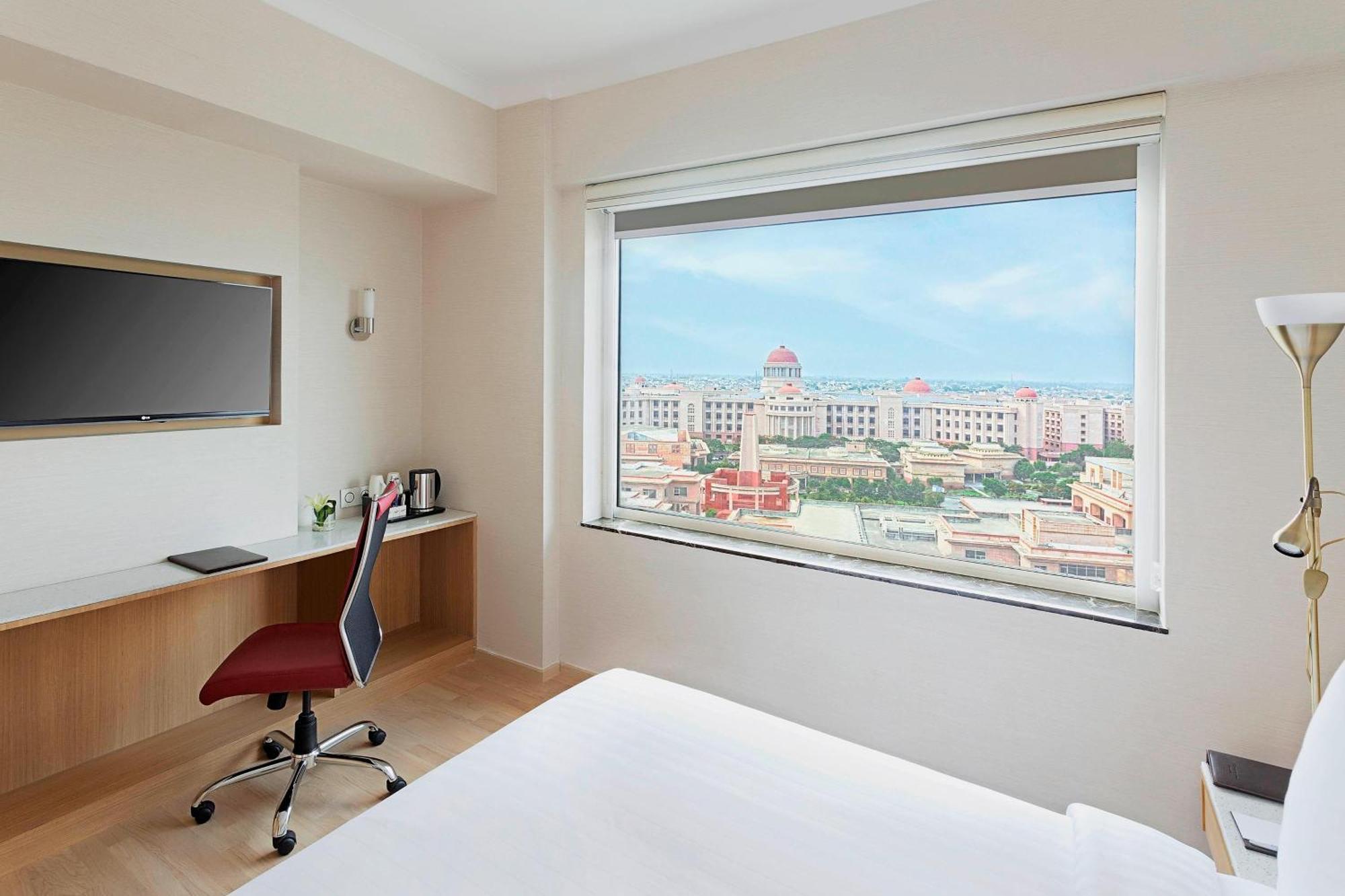 Fairfield by Marriott Lucknow Hotell Exteriör bild