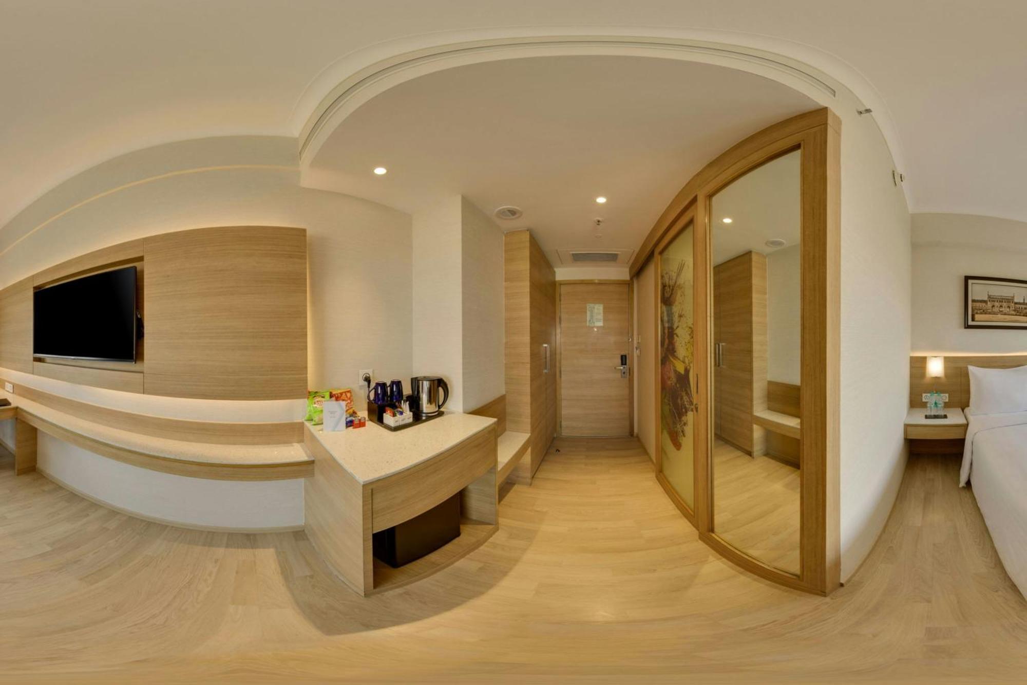 Fairfield by Marriott Lucknow Hotell Exteriör bild